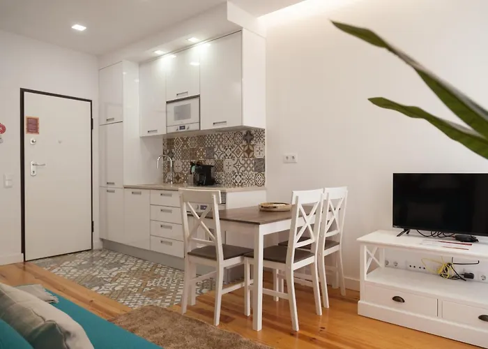 Flh Intendente Portuguese Flat